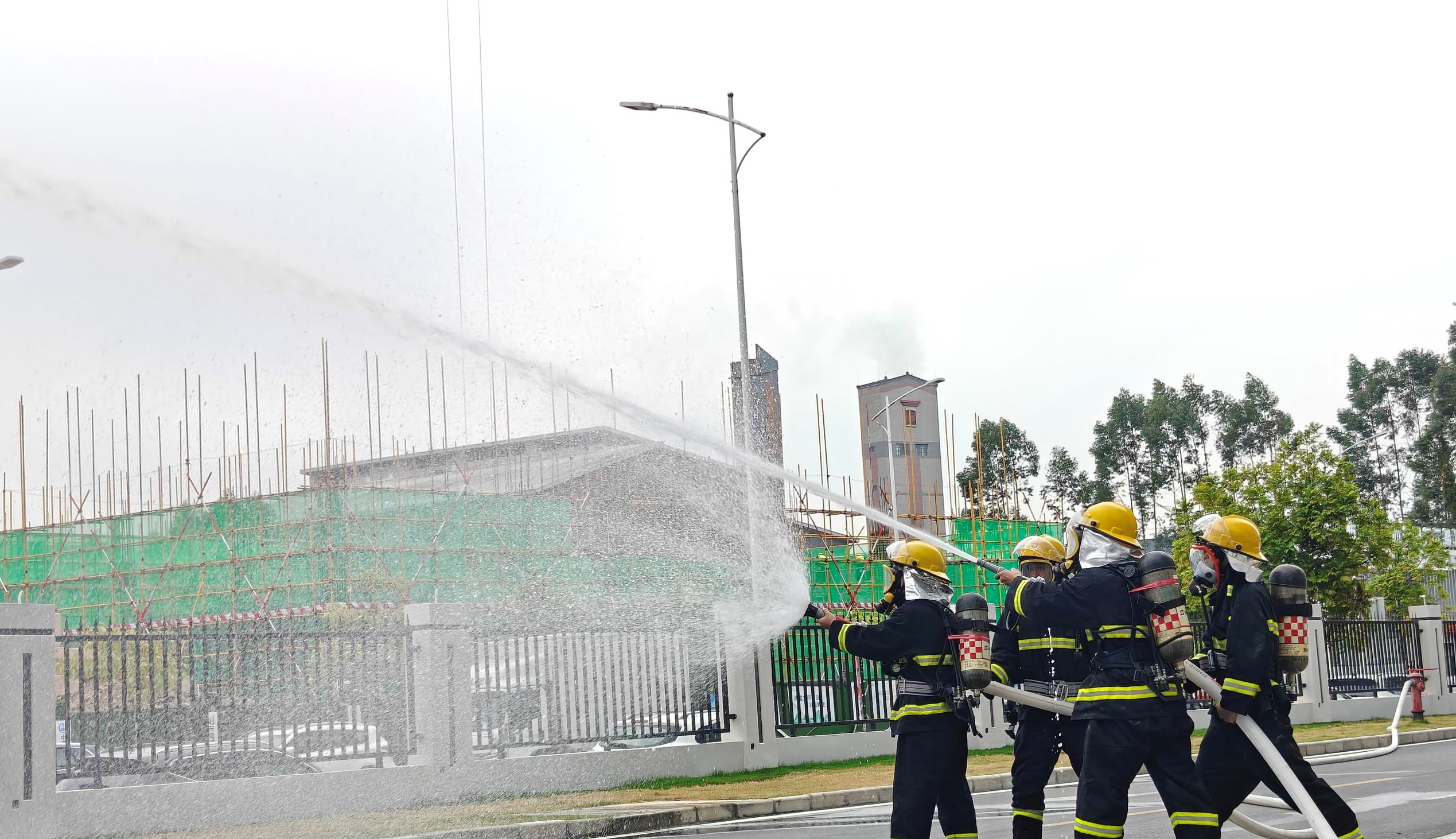 筑牢防火墙！云顶集团游戏app官网科技开展团结消防演习